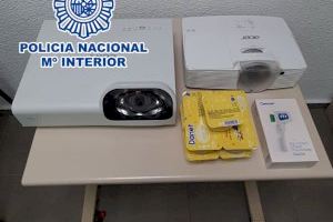 La Policía Nacional detiene a los autores de los cinco robos con fuerza perpetrados en un colegio público de Alicante