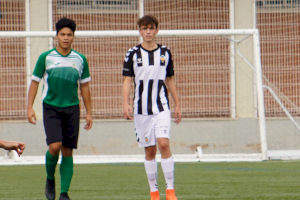 Alex Llorens repite con la Sub-16 Alex Llorens repite con la Sub-16