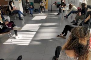 Los monitores de Quart de Nit se forman en el taller “Gestión emocional en tiempo de ocio” Los monitores de Quart de Nit se forman en el taller “Gestión emocional en tiempo de ocio”