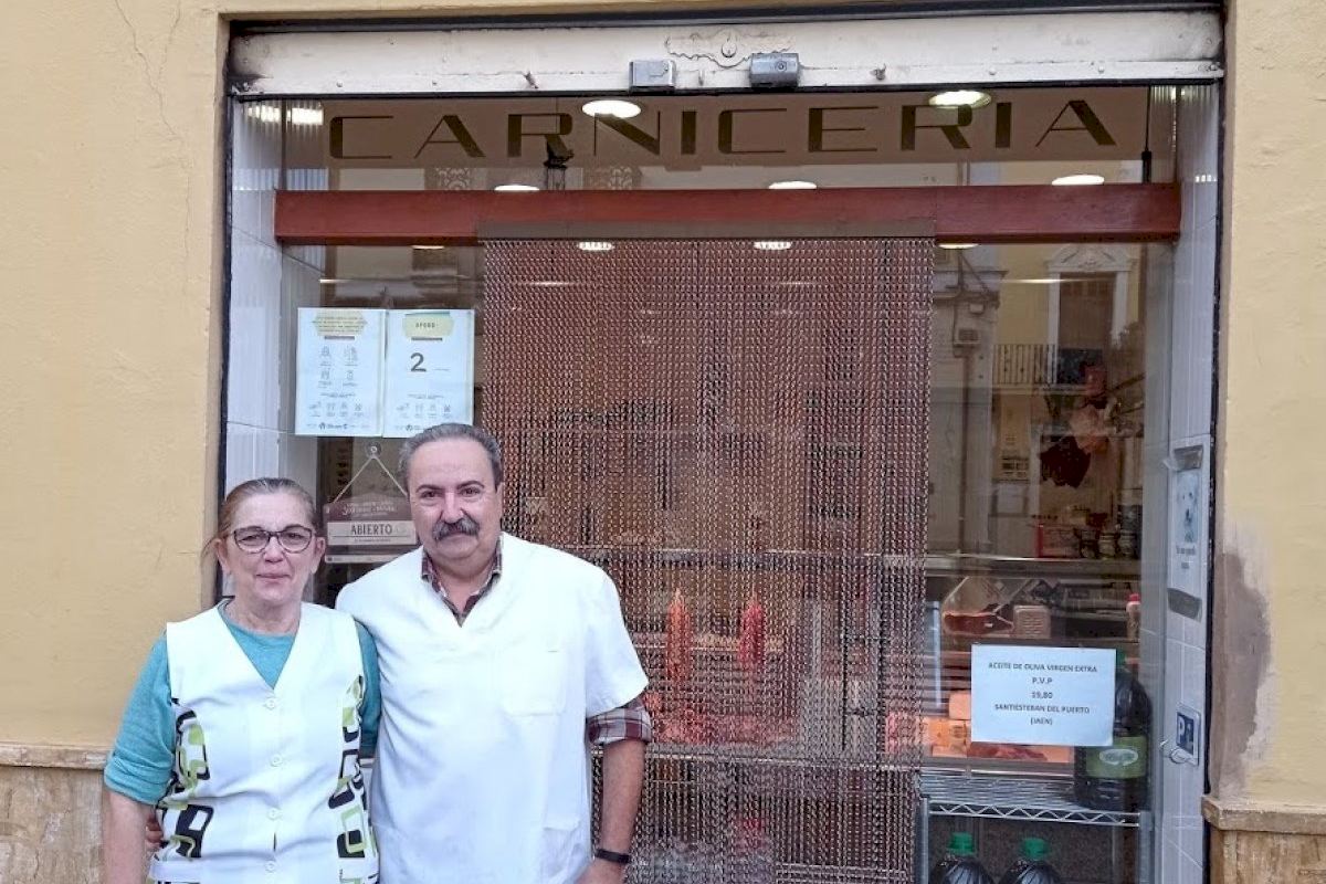 La carnisseria Luis Andreu de Mislata diu adéu aquest Nadal després de 118 anys d'història