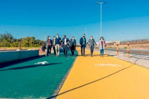 Obras Públicas finaliza la vía ciclopeatonal entre la Pobla de Farnals y la V-21 con una inversión de más de 2,6 millones de euros