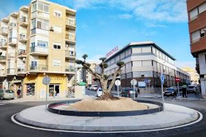 El Ayuntamiento de Elda dedica la nueva rotonda de la calle La Cruz al Deportivo Eldense por su centenario