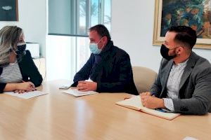 Compromís Alacant reprén les negociacions amb Ciutadans per a evitar que els pressupostos de la ciutat “siguen segrestats per l'extrema dreta” Compromís Alacant reprén les negociacions amb Ciutadans per a evitar que els pressupostos de la ciutat “siguen segrestats per l'extrema dreta”