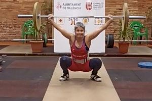 La haltera Lynette Murad se proclama Campeona de Europa Máster y logra la tercera mejor marca del torneo