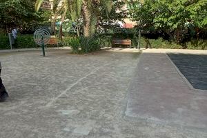 El Ayuntamiento adecuará tres plazas de la Creu Coberta y l’Hort de Senabre con nuevos juegos infantiles, mobiliario urbano y zona de calistenia