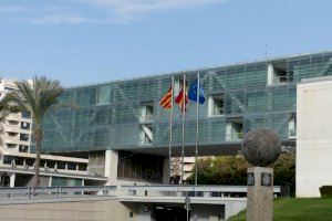 Quatre brots de covid a Benidorm, tres d'ells amb més de 10 contagiats cadascun