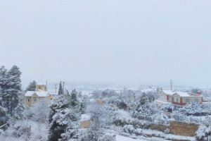 Así amanece Banyeres de Mariola. Imagen de Juan Beneyto