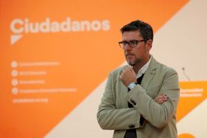 Cs pide la implicación de las Fuerzas Armadas en la campaña de vacunación contra la COVID para acelerar la administración