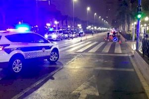 Secuestra a su mujer en Alicante y la obliga a subirse al coche con los pies atados y tapada solo con una sábana