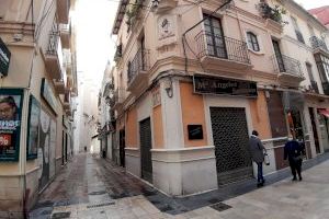“Esto es la ruina, o nos llegan las ayudas en menos de un mes o más del 60% de los comercios de Gandia cerrarán” - (foto 6)