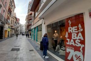 “Esto es la ruina, o nos llegan las ayudas en menos de un mes o más del 60% de los comercios de Gandia cerrarán” - (foto 7)