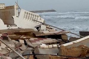 Un año después del paso del temporal Gloria, El Perelló recupera su paseo
