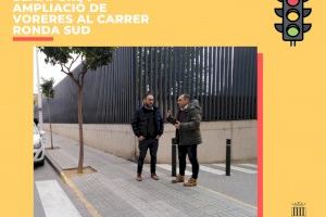 Instalación de semáforos y ampliación de aceras en la Calle Ronda Sur