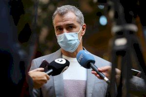 Cantó: “El tripartito es como el hospital de campaña: una operación de imagen que se derrumba ante la primera dificultad”