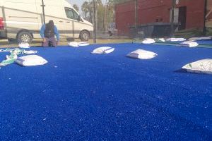 Bétera trabaja en la renovación del césped de la pista de pádel del Polideportivo - (foto 4) Bétera trabaja en la renovación del césped de la pista de pádel del Polideportivo - (foto 4)