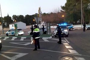 La Policía Local de Alberic interpone más de 100 denuncias en un mes por incumplimientos de las ordenanzas de la Covid-19