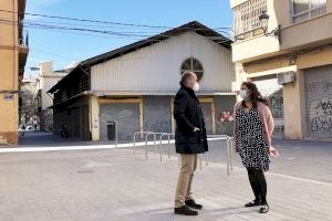 Urbanismo finaliza las obras de peatonalización del entorno del mercado San Pere Nolasc