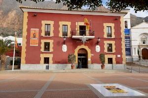 Redován adjudica provisionalmente el nuevo contrato de recogida de residuos y limpieza viaria a STV Gestión Redován adjudica provisionalmente el nuevo contrato de recogida de residuos y limpieza viaria a STV Gestión