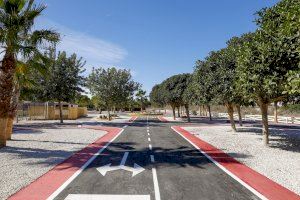Últimos preparativos para la puesta en marcha del nuevo circuito de educación vial de l’Alfàs - (foto 2)