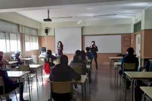 El Ayuntamiento de Quart de Poblet trabaja la salud emocional de la juventud con diferentes talleres en los centros escolares