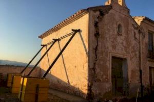 El obispado se compromete con Nules a trabajar conjuntamente en la recuperación de la ermita del Calvario