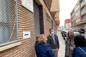 Los populares reclaman la adecuación de las calles junto al barranco tras reunirse con la AVV Los Caracoles