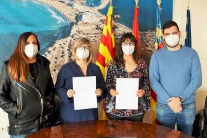 El Ayuntamiento y CES Gatos Santa Pola firman un convenio para el control de las colonias felinas