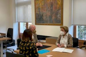 Caixa Rural Burriana renueva su colaboración con Cáritas para ayudar a la residencia de ancianos - (foto 2) Caixa Rural Burriana renueva su colaboración con Cáritas para ayudar a la residencia de ancianos - (foto 2)