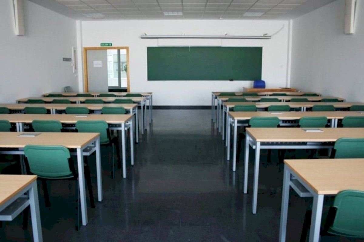 Alacant ofereix classes de reforç a alumnes de Primària i ESO per a pal·liar els efectes negatius del COVID-19