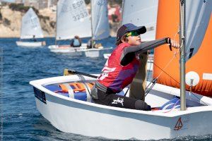 Blanca Ferrando, Fernando Puig y Álvaro Ramón – Borja, vencedores del Trofeo RCN Calpe – Vela Infantil - (foto 6)