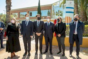 Luis Barcala subraya el legado humano y profesional de Perfecto Palacio de la Fuente al asistir a la inauguración de su avenida situada frente a la Autoridad Portuaria