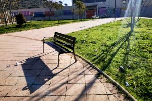 Cs Alzira denuncia la falta de limpieza de las zonas escolares de la periferia