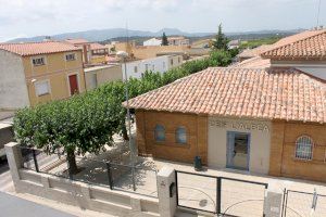 Capdevila (PSPV-PSOE) celebra l'adhesió al Pla Edificant per a fer una escola nova a Vall d'Alba després de 30 anys de governs del PP i “macroprojectes de dubtosa utilitat”