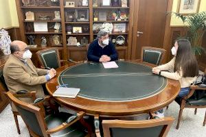 El Ayuntamiento de Crevillent incrementa su apoyo al CEU y avanza la firma del convenio