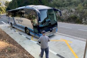 Inaugurada la parada d'autobús “Enriquet de L'Abdet”