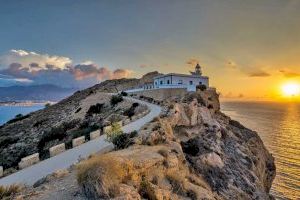 Turismo supera la emisión de 30.000 bonos a través del programa 'Viatgem CV' Turismo supera la emisión de 30.000 bonos a través del programa 'Viatgem CV'