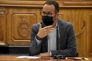 Ayuntamiento y Generalitat apuestan por la profesionalización del sector hostelero local con la organización de una veintena de cursos en el CdT Elx Ayuntamiento y Generalitat apuestan por la profesionalización del sector hostelero local con la organización de una veintena de cursos en el CdT Elx