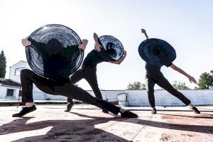 Dansa València despliega cuatro piezas breves en los claustros del Centre del Carme