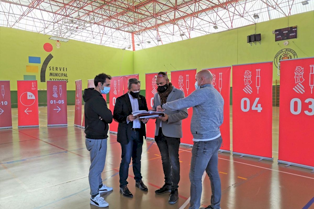 Xirivella prevé administrar 300 dosis contra el covid a la hora