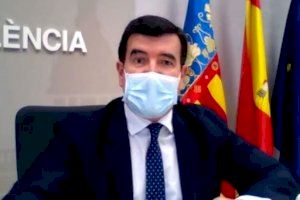 Giner: “Hay que buscar el equilibrio entre desarrollo económico y desarrollo sostenible en la ampliación del Puerto” Giner: “Hay que buscar el equilibrio entre desarrollo económico y desarrollo sostenible en la ampliación del Puerto”