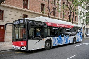 La renovación de la flota de EMT reduce en más de 7.000 toneladas las emisiones de CO₂ entre 2018 y 2021
