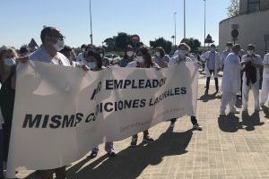 Trabajadores de Hospital de la Ribera denuncian el abandono y el incumplimiento de Sanitat - (foto 6)