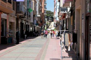Burriana ampliarà les ajudes Parèntesi a altres sectors que no havien rebut l'ajuda Burriana ampliarà les ajudes Parèntesi a altres sectors que no havien rebut l'ajuda