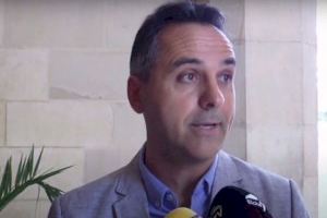 Carlos San José: “Elche no puede ser el campo de batalla entre PP y PSOE”