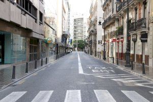 Valencia dará ayudas de hasta 2.000 euros para los comercios que promocionen el valenciano