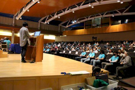 La Universitat de València lliura els premis de la XVI Fira-Concurs Experimenta de Física i Tecnologia