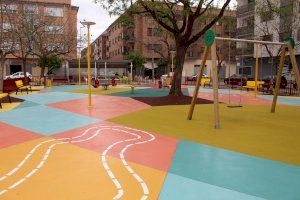 Obri al públic el parc infantil del carrer José Moreno Torres de Nules després de ser remodelat - (foto 2)