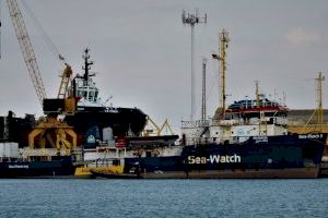 Atraca en Burriana el barco de rescate humanitario Sea-Watch 3 para ser reparado - (foto 2)