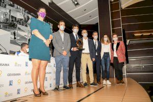 Keros Cerámica, Ferro Spain, Coloronda, Realonda y Sistemas de Diseño Digital logran los Premios Alfa de Oro 2021 - (foto 6) Keros Cerámica, Ferro Spain, Coloronda, Realonda y Sistemas de Diseño Digital logran los Premios Alfa de Oro 2021 - (foto 6)