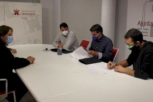 Ontinyent millora el conveni amb la Protectora de La Vall per controlar i tenir cura de les colònies de gats Ontinyent millora el conveni amb la Protectora de La Vall per controlar i tenir cura de les colònies de gats